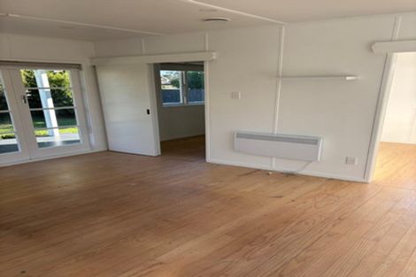 Photo of property in 7 Albert Street, Riverhead, 0820