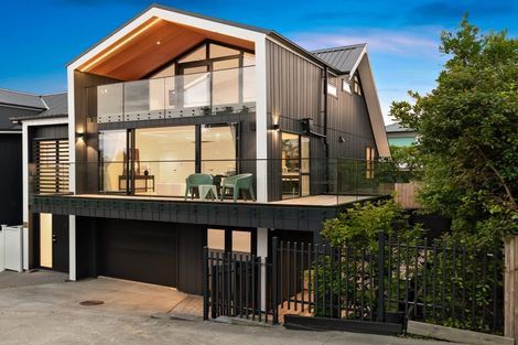 Photo of property in 47d Hastings Road, Mairangi Bay, Auckland, 0630