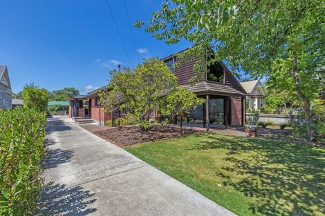 Photo of property in 18 Aylmer Street, Somerfield, Christchurch, 8024