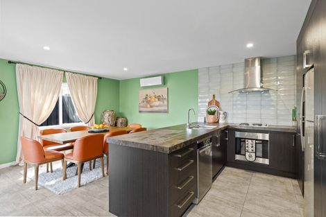 Photo of property in 35 Waione Avenue, Athenree, Waihi Beach, 3177