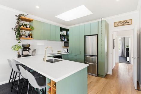 Photo of property in 16 Hall Road, Sawyers Bay, Port Chalmers, 9023