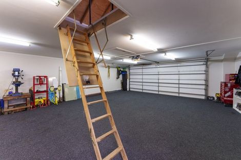 Photo of property in 323 Kennedys Bush Road, Kennedys Bush, Christchurch, 8025