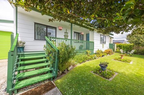 Photo of property in 1 Morrison Crescent, Glenview, Hamilton, 3206