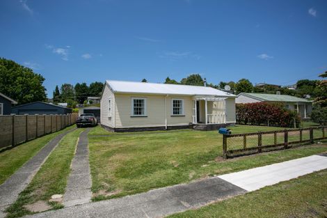 Photo of property in 27 Bear Street, Tirau, 3410