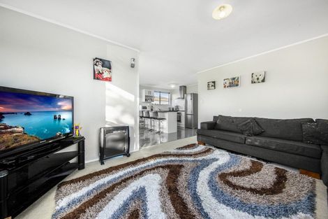 Photo of property in 1/14 Silver Creek Road, Weymouth, Auckland, 2103