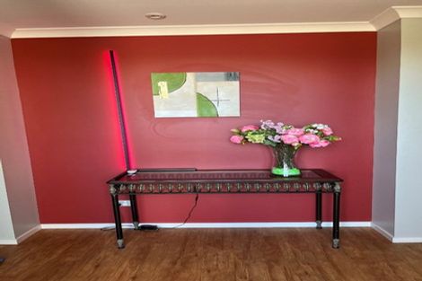 Photo of property in 17 Saddleback Green, Halswell, Christchurch, 8025