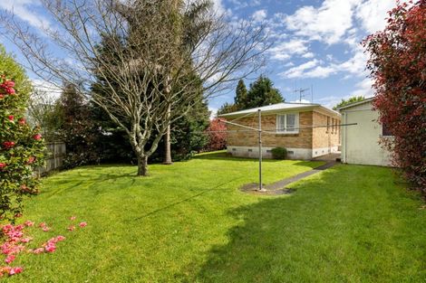 Photo of property in 129 Otumoetai Road, Brookfield, Tauranga, 3110