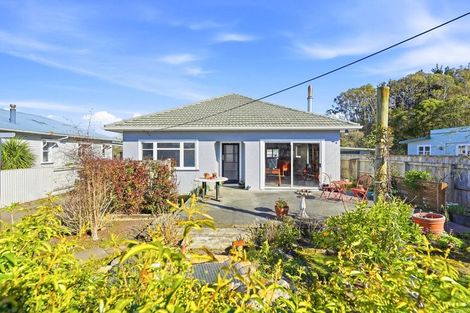 Photo of property in 43 Field Street, Aramoho, Whanganui, 4500