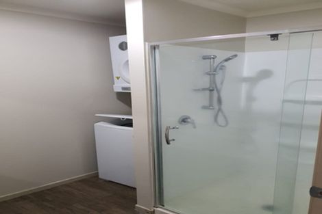 Photo of property in 1/102 Old Farm Road, Hamilton East, Hamilton, 3216