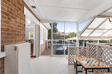 Photo of property in 209 Campbell Road, Greenlane, Auckland, 1061