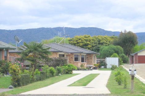 Photo of property in 22e Wills Road, Katikati, 3129