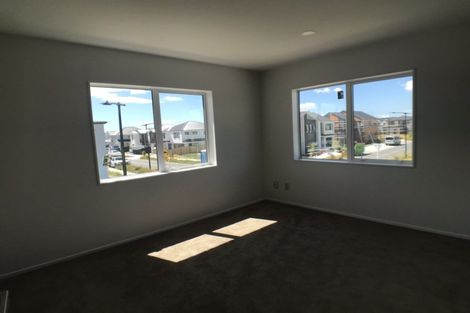 Photo of property in 12 Greenfinch Road, Hobsonville, Auckland, 0616