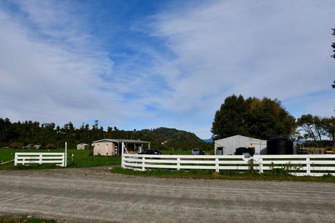 Photo of property in 106 Granite Creek Road, Karamea, 7893