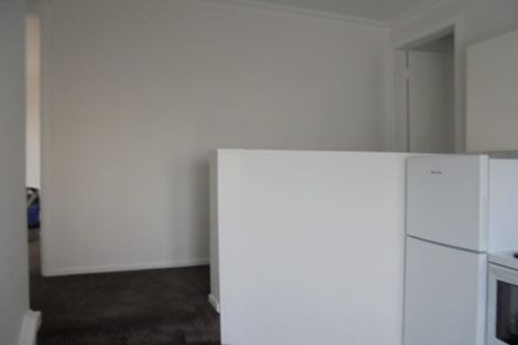 Photo of property in 132a Kelburn Parade, Kelburn, Wellington, 6012