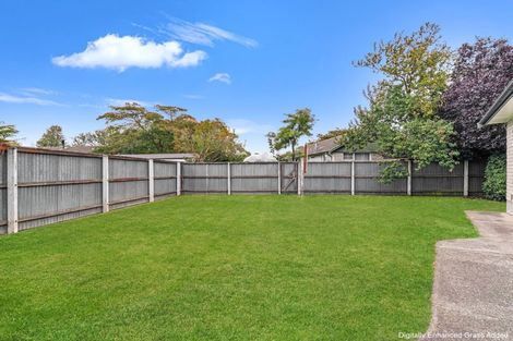 Photo of property in 12 Lomax Place, Islington, Christchurch, 8042