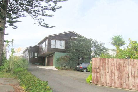 Photo of property in 22 Mana Esplanade, Paremata, Porirua, 5026