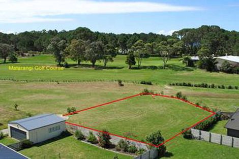 Photo of property in 104 Ashley Place, Matarangi, Whitianga, 3592