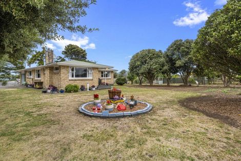 Photo of property in 1277 South Road, Manaia, Hawera, 4678