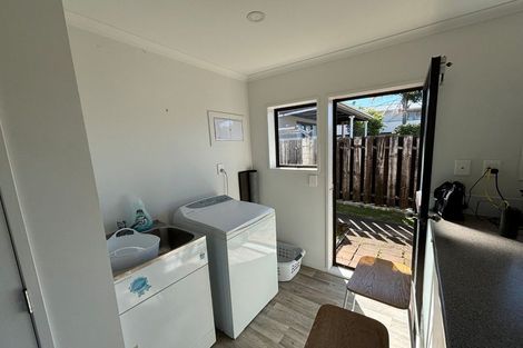 Photo of property in 205 Range Road, Papamoa Beach, Papamoa, 3118