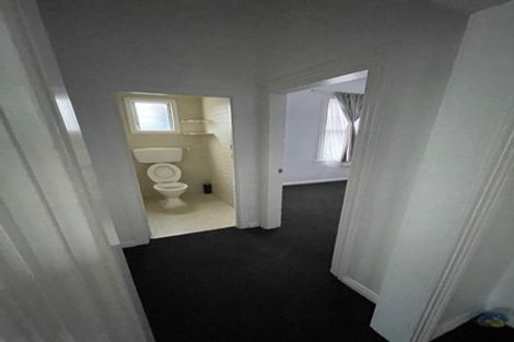 Photo of property in 1/50 Clyde Street, Island Bay, Wellington, 6023