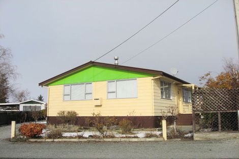 Photo of property in 3 Hunter Crescent, Twizel, 7901