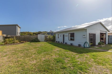 Photo of property in 10 Mahuri Street, Himatangi Beach, Foxton, 4891