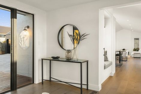 Photo of property in 10 Kerr Crescent, Patumahoe, 2679