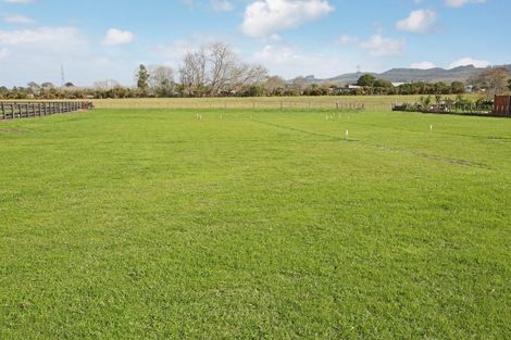 Photo of property in 35 Monument Road, Clevedon, Papakura, 2582