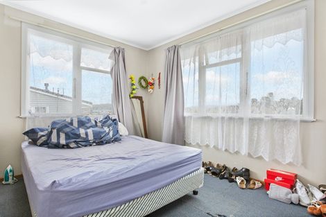 Photo of property in 39-41 Westmeath Street, Waitangirua, Porirua, 5024