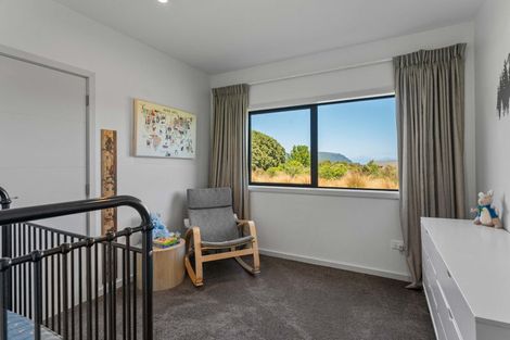 Photo of property in 40 Lacebark Drive, Kinloch, Taupo, 3377
