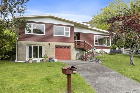 Photo of property in 11 Cleary Street, Waterloo, Lower Hutt, 5011