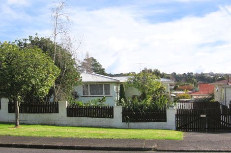 Photo of property in 119 Matipo Road, Te Atatu Peninsula, Auckland, 0610