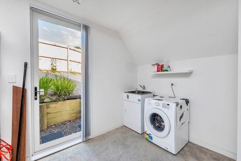 Photo of property in 1a Alexander Avenue, Torbay, Auckland, 0630