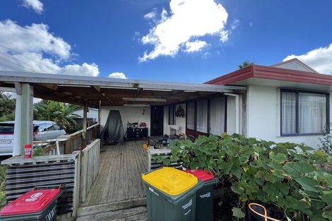 Photo of property in 2 Marinich Drive, Ranui, Auckland, 0612