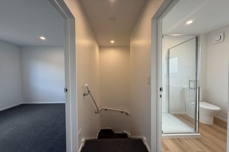 Photo of property in 2/102 Edinburgh Street, Pukekohe, 2120