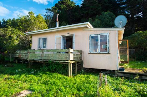 Photo of property in 7 Parua Street, Tokomaru Bay, 4079