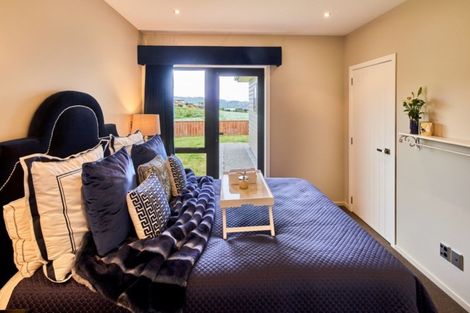 Photo of property in 101 Aotea Drive, Aotea, Porirua, 5024