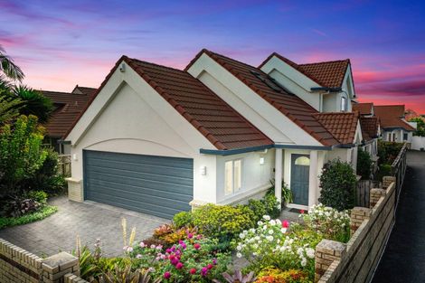 Photo of property in 117 Hatea Drive, Regent, Whangarei, 0112