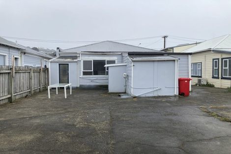 Photo of property in 11 Rua Street, Lyall Bay, Wellington, 6022