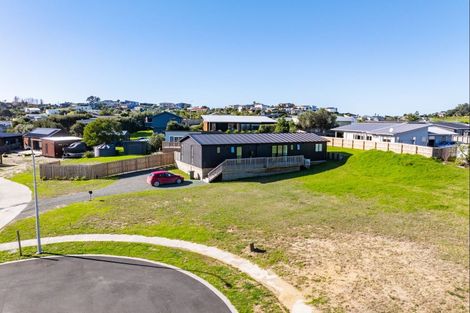 Photo of property in 46 Marram Place, Mangawhai Heads, Mangawhai, 0505