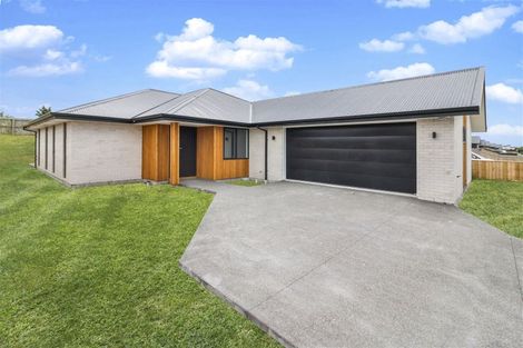 Photo of property in 15 Fountain Place, Rolleston, 7614