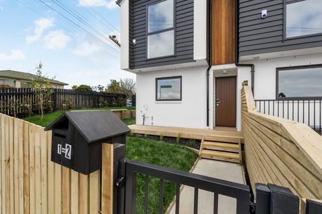 Photo of property in 1/2 Windermere Crescent, Blockhouse Bay, Auckland, 0600