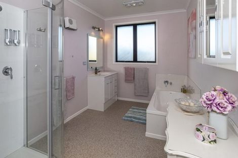 Photo of property in 58 Dillon Drive, Bell Block, New Plymouth, 4312