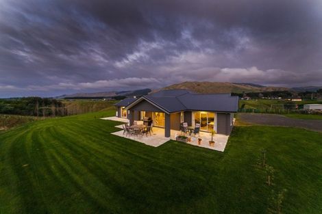 Photo of property in 81 Williams Road, Tokomaru, Palmerston North, 4474