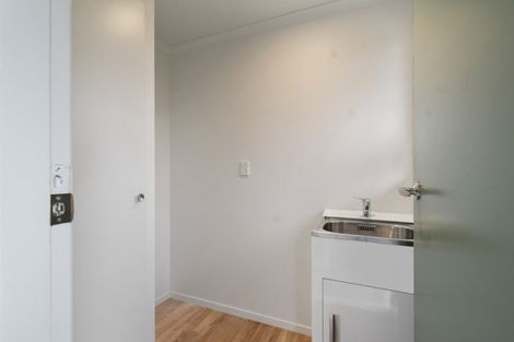 Photo of property in 46 Halswell Crescent, Westbrook, Palmerston North, 4412