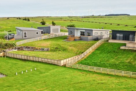 Photo of property in 23 Waipipi Road, Waverley, 4591