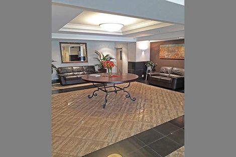 Photo of property in 1 Emily Place, Bellevue, Tauranga, 3110