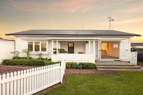 Photo of property in 11 Winter Street, Fairfield, Hamilton, 3214