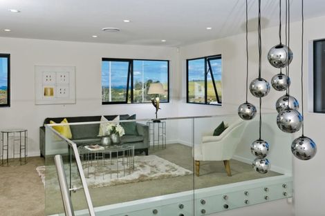 Photo of property in 4 Tawatawa Street, Long Bay, Auckland, 0630