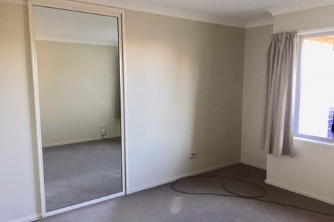 Photo of property in 19 Papaumu Green, Parklands, Christchurch, 8083